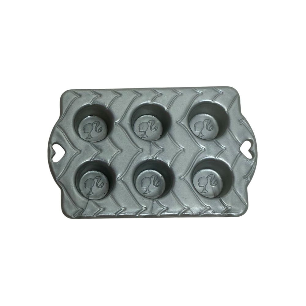Barbie Muffin Tin Silver Plastic 6-Cup Heart Handles Doll Accessory 2009